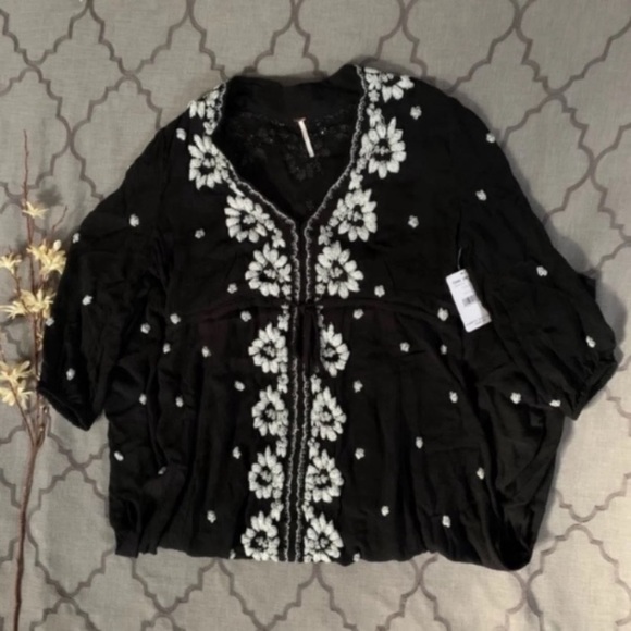 🎉FP🎉NWT-Free People Boho Chic Floral Embroidered Fable Midi Dress - Picture 2 of 16